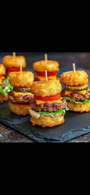 Mini cheeseburger appetizers